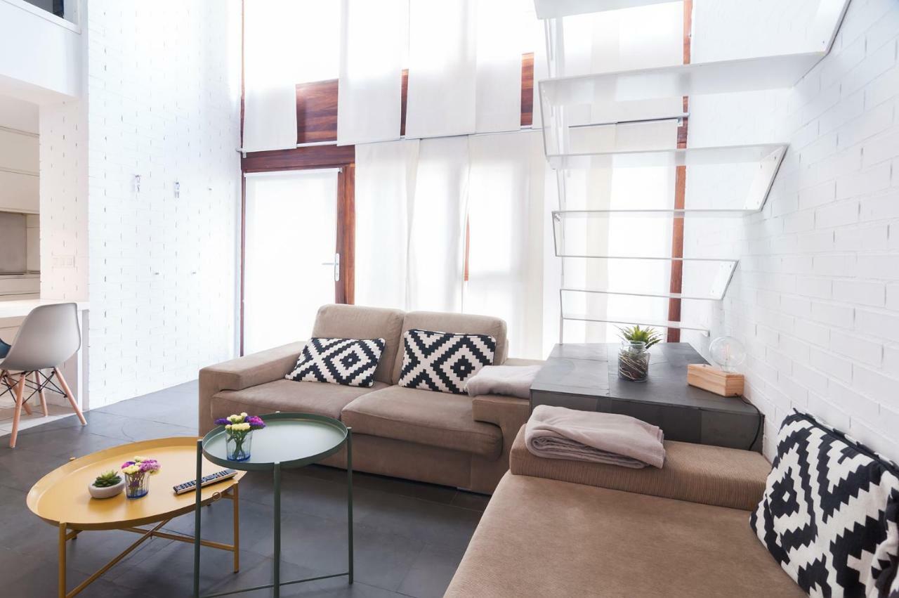 Design And Luminous Duplex In The Old Town Apartment อาลิกันเต ภายนอก รูปภาพ