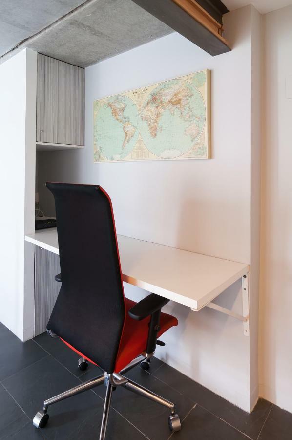 Design And Luminous Duplex In The Old Town Apartment อาลิกันเต ภายนอก รูปภาพ